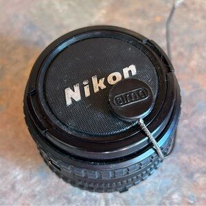 NIKON WIDE ANGLE LENS SERIES E 28mm 1:2.8